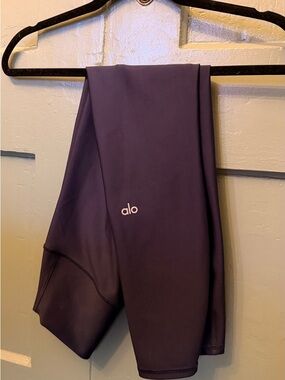 ALO Yoga Plum Purple Leggings with Logo